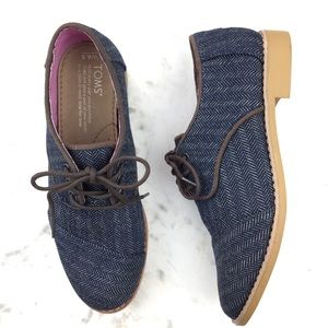 Toms herringbone lace up Brogues slip on shoe 6.5